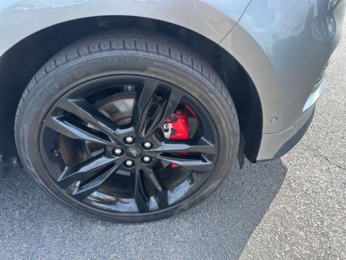 2020 Ford Edge ST