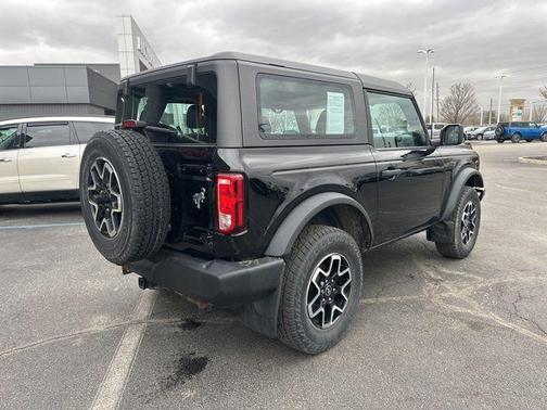 2021 Ford Bronco Base