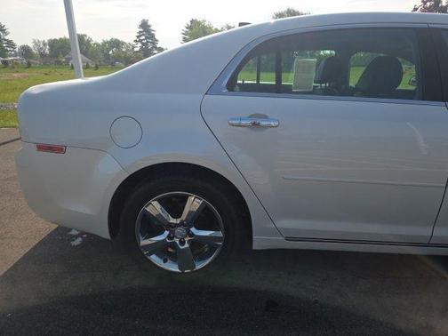 White Diamond Clearcoat 2012 Chevrolet Malibu 2LT
