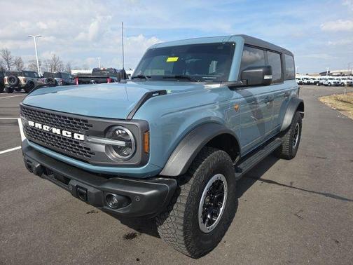 2022 Ford Bronco Badlands