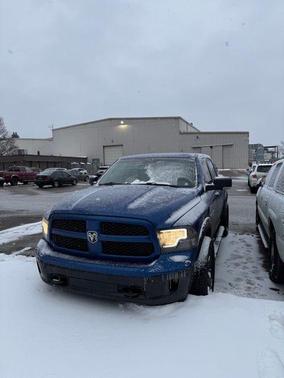 2016 RAM 1500 SLT