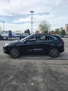 2026 Ford Escape Base