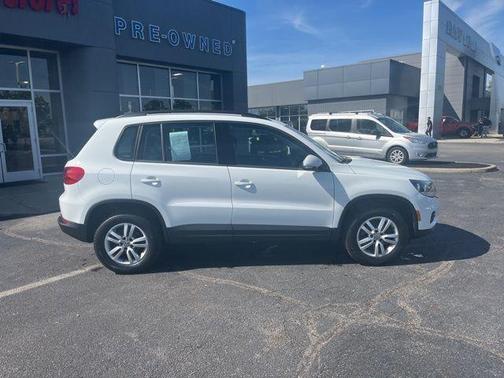 2016 Volkswagen Tiguan S