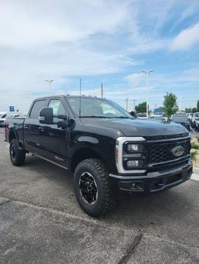 2025 Ford F-350 Lariat Super Duty