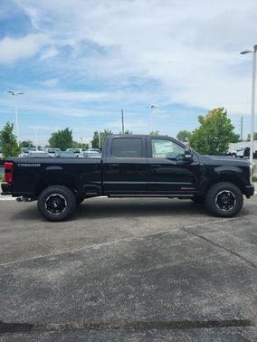 2025 Ford F-350 Lariat Super Duty
