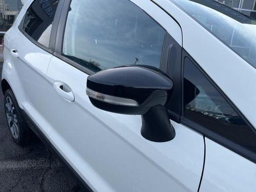 2020 Ford EcoSport SES