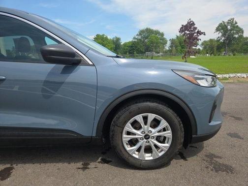 Vapor Blue 2023 Ford Escape Active