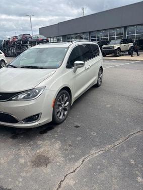 2020 Chrysler Pacifica Limited