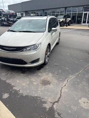 2020 Chrysler Pacifica Limited