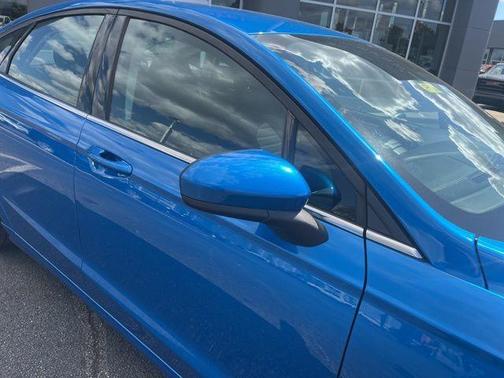 2020 Ford Fusion Hybrid SE