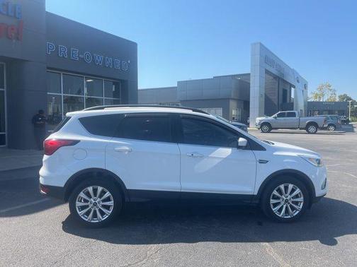 2019 Ford Escape SEL