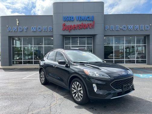 2020 Ford Escape Titanium Hybrid