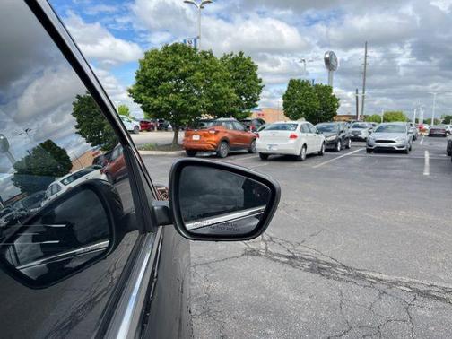 2020 Ford Escape Titanium Hybrid