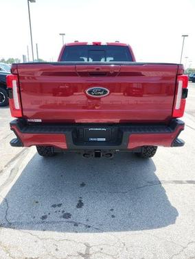 2025 Ford F-350 Lariat Super Duty