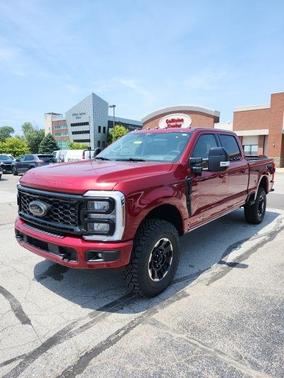 2025 Ford F-350 Lariat Super Duty