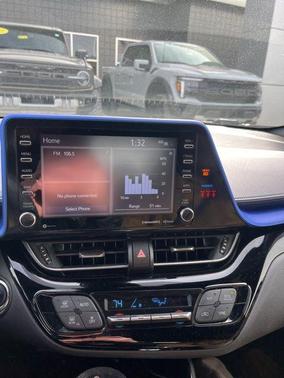 2020 Toyota C-HR XLE