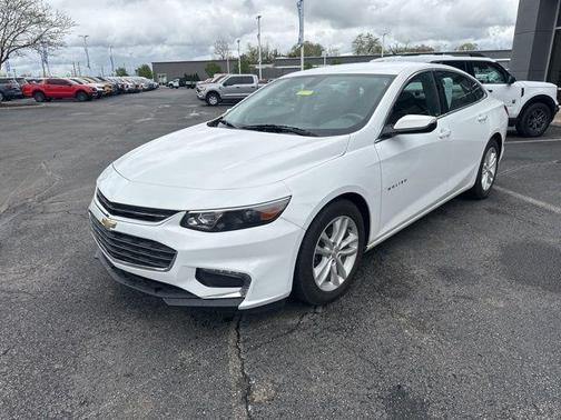 2017 Chevrolet Malibu 1LT