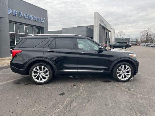 2022 Ford Explorer Platinum