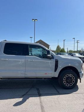 2025 Ford F-250 Platinum