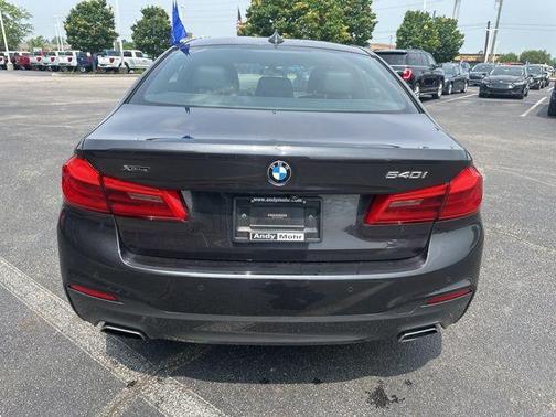2018 BMW 540 i xDrive