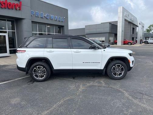 2023 Jeep Grand Cherokee 4xe Trailhawk