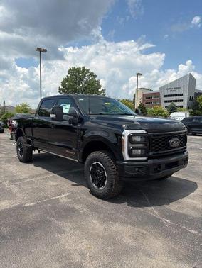 2025 Ford F-350 Lariat Super Duty