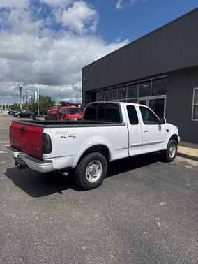 Oxford White Clearcoat 2001 Ford F-150 XLT SuperCab