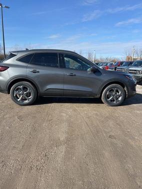 2025 Ford Escape ST-Line Select