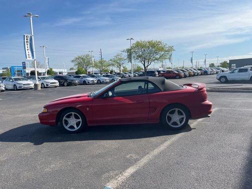 1998 Ford Mustang