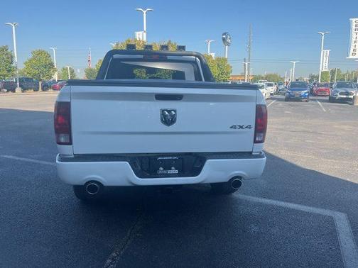 2017 RAM 1500 Express