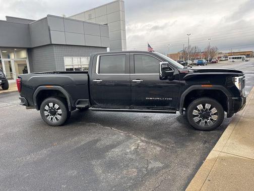 2024 GMC Sierra 2500 Denali