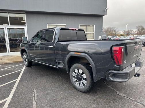 2024 GMC Sierra 2500 Denali