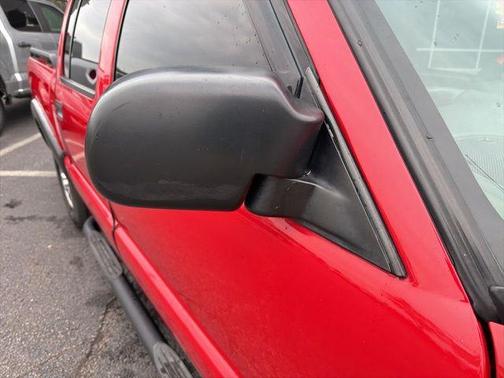 2003 Chevrolet S-10 LS