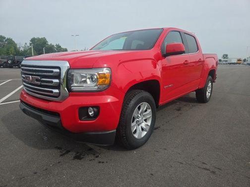 Cardinal Red 2016 GMC Canyon SLE