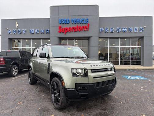 2025 Land Rover Defender P400 X-Dynamic SE