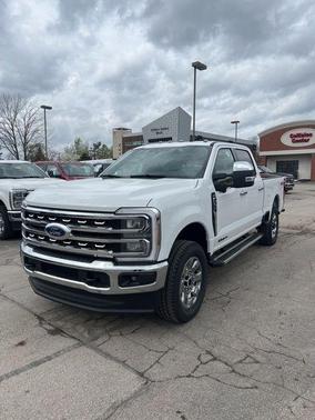 2025 Ford F-350 Lariat Super Duty