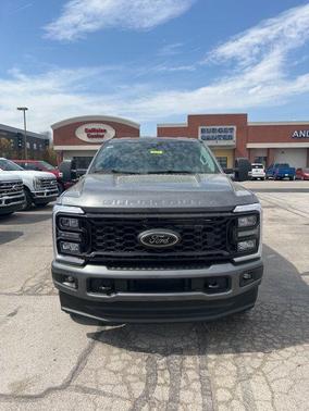 2025 Ford F-350 XLT