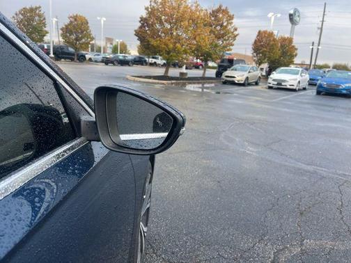 2022 Volkswagen Passat 2.0T SE