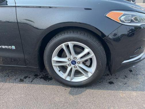 2018 Ford Fusion Hybrid SE