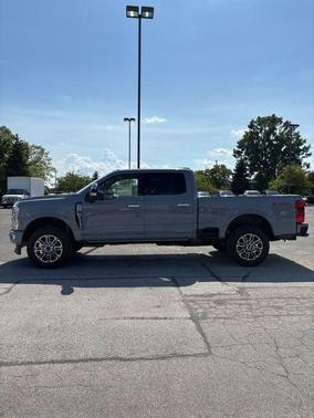2025 Ford F-250 Platinum