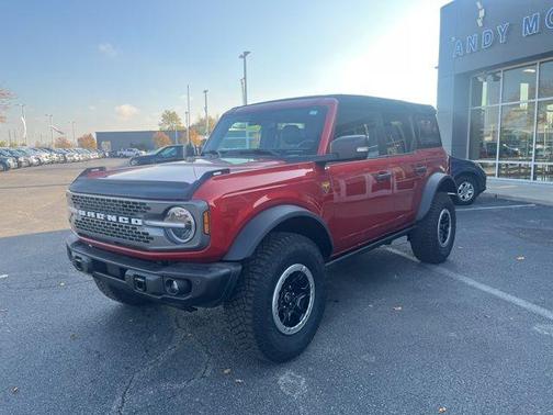 2023 Ford Bronco Badlands
