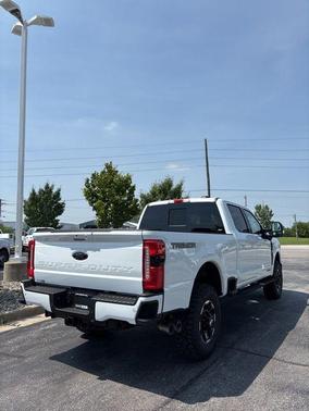 2025 Ford F-350 Lariat Super Duty