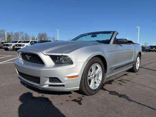 2014 Ford Mustang V6