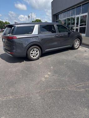 2022 Kia Carnival LXS