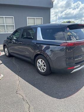 2022 Kia Carnival LXS