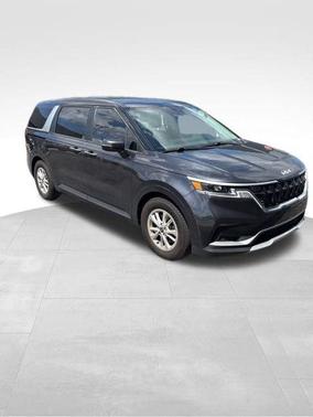 2022 Kia Carnival LXS