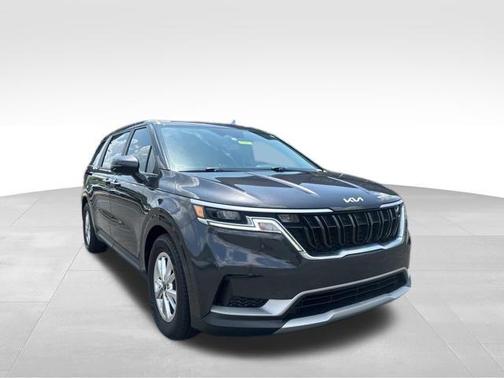 2022 Kia Carnival LXS
