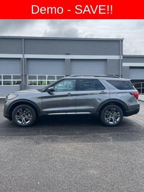 2025 Ford Explorer Active