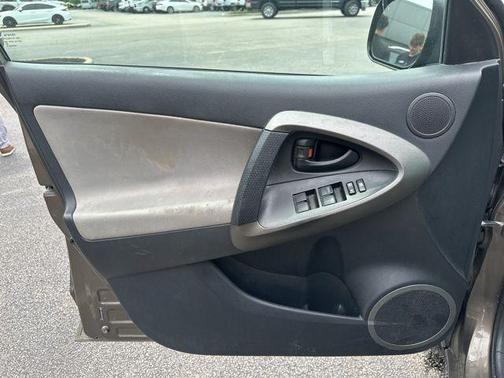 2012 Toyota RAV4 Sport