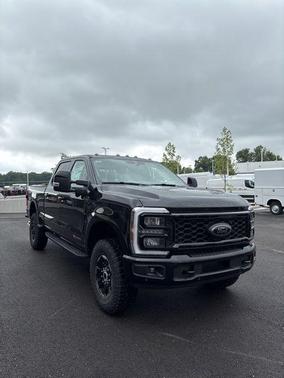 2025 Ford F-350 Lariat Super Duty